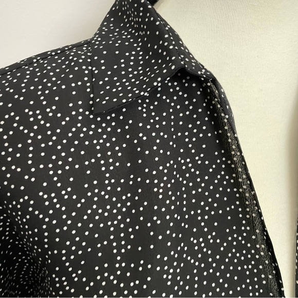 Urban Outfitters Top Cropped Tie Front Cuffed Sleeve Polka Dot Black White Y2K - Picture 4 of 10